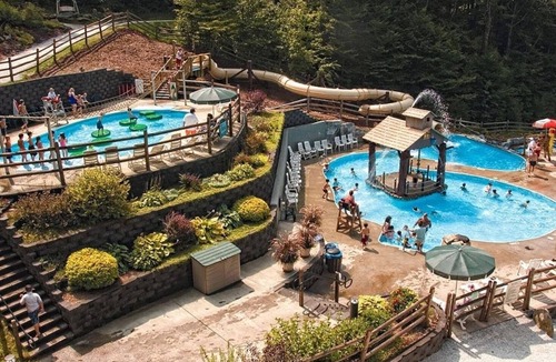 Jeffersonville Condo | Smugglers Notch | Ski Escape | Pool & Slopes | 2BR Suite