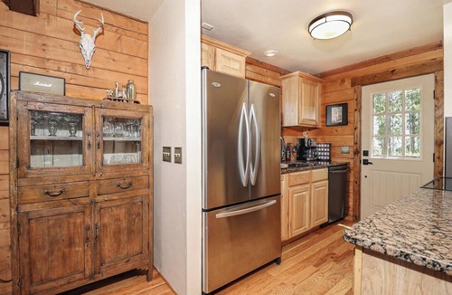 Grand Lake Ski Chalet | Sophisticated & Upscale Mountain Retreat with Panoramic Views