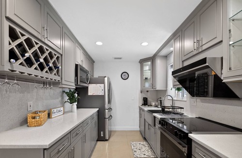 Pembroke Pines House | South Florida Stay Near Beaches & Attractions
