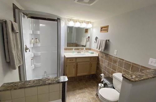 Okanagan-Similkameen Bed & Breakfast | South Okanagan Retreat - Lakeviews and Wine