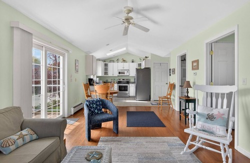 Willard House | South Portland Beach area rental