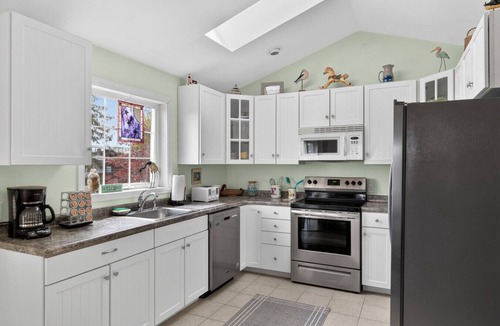 Willard House | South Portland Beach area rental