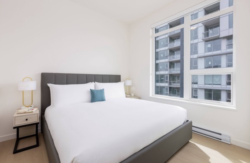 Port Moody Apartment | Spacious 2 Bedroom 2 Bathrooms