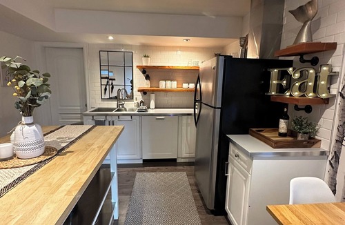 Squamish House | Spacious 2-bedroom Squamish retreat. Pet friendly!