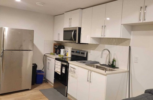 Northeast Edmonton House | Spacious 2 Bedroom Suite in Edmonton, Canada