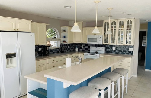 Hutchinson Island South House | Spacious 2-bedroom 2-story house on Hutchinson Island