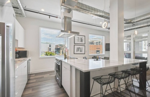 River North Art District Condo | Spacious 2BR RiNo Loft | Walk to Mission Ballroom | Red Rocks Shuttle Nearby