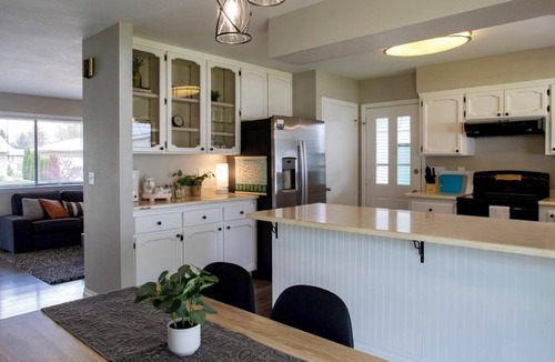 Montrose House | Spacious 4-bedroom house in charming Montrose
