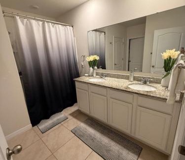 St. Cloud Apartment | Spacious 4BR Near Lake Nona 30 Min to MCO