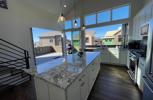 Steamboat Springs House | Spacious 5 bedroom house + bunkroom with rooftop deck and private hot tub