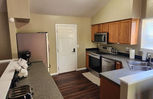Greeley House | Spacious 5-bedroom house in beautiful Greeley with AC, WiFi