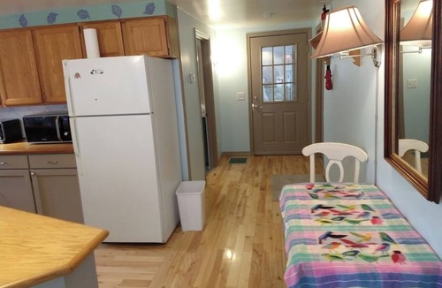 Orrington Apartment | Spacious and Clean Nest 2 Bedroom Apartment