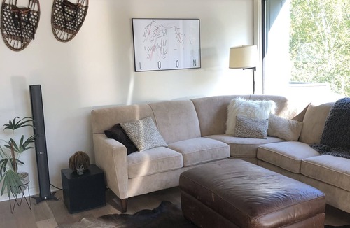Lincoln Condo | Spacious and cozy condo right across from Loon Mountain
