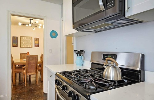 Lake Worth House | Spacious Beach Bungalow: Steps to Beach & Downtown