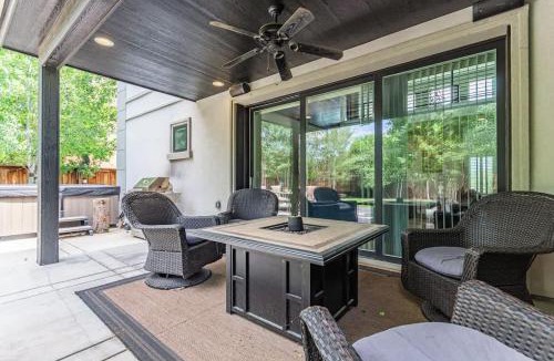 Skyland House | Spacious City Park Golf House - Hot Tub & Theater