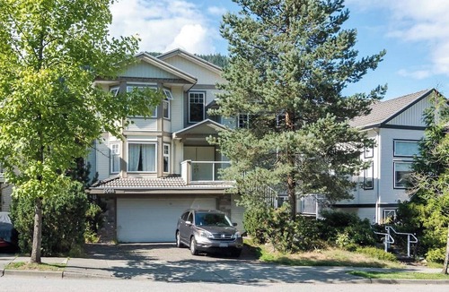 Westwood Plateau House | Spacious Family Retreat: Modern Comfort in Westwood Plateau