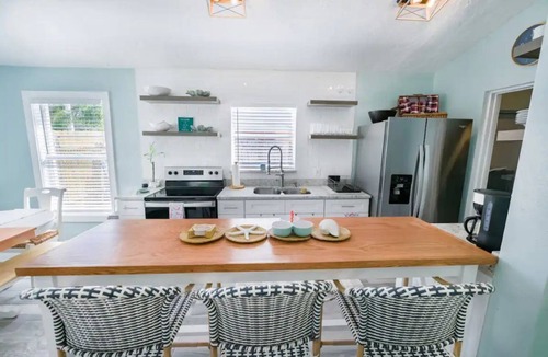 Riviera Beach House | Spacious Family Getaway, 5 Min to Beach, Dining & Shops!