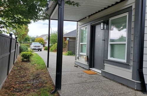 Sardis House | Spacious Ground floor Independent unit. Self checking, 750 sf.
