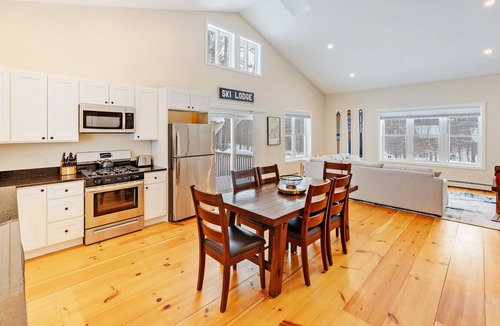 Thornton House | Spacious House in the White Mountains!