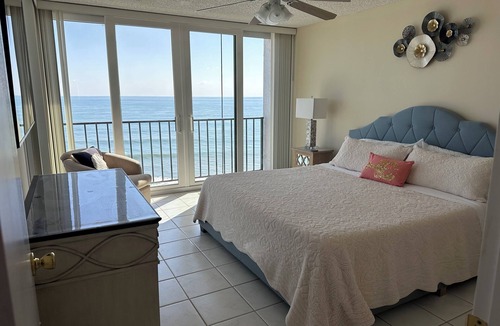 Hutchinson Island South Condo | Spacious Luxury 2-bd 2-ba Ocean Front Condo, in tranquil Hutchinson Island