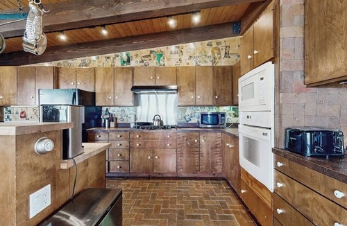 Mountain Valley Cabin | Spacious Mountain Lodge-Style Home with Free WiFi - Nearby Ski Access