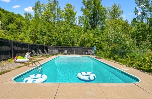 Sunday River Area House | Spacious Retreat, Hot Tub, Arcade, Outdoor Pool!