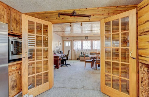 Indian Mountain House | Spacious Rustic Mountain Lodge Near Fairplay for 8