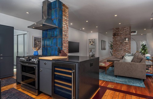 Federal Hill Apartment | Spacious, Sleek, and Luxurious two-bedroom in Historic Westside of Providence