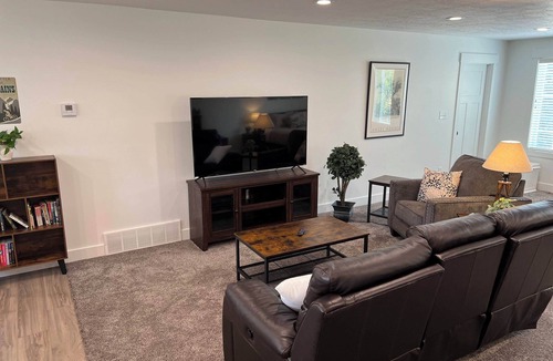 North Logan Apartment | Spacious studio apartment near Utah State University, Logan-Utah