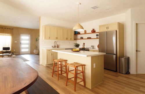 Buena Vista House | Spacious Stylish 4BR Free Parking