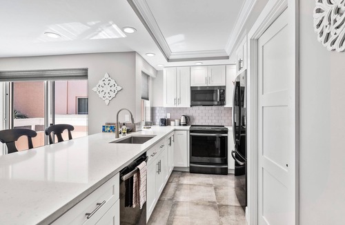 Jupiter Condo | Spacious two story 2-bedroom condo in gorgeous Jupiter