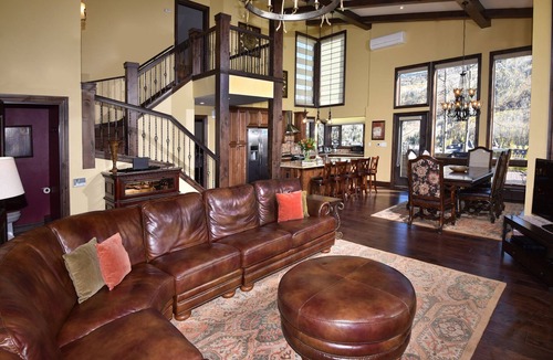 Vail House | SPACIOUS VAIL HOME - 5 Bedrooms Private Hot Tub Spectacular Mountain Views