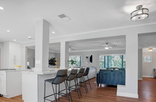 Pompano Beach House | Spacious villa w/pool, courts & game room