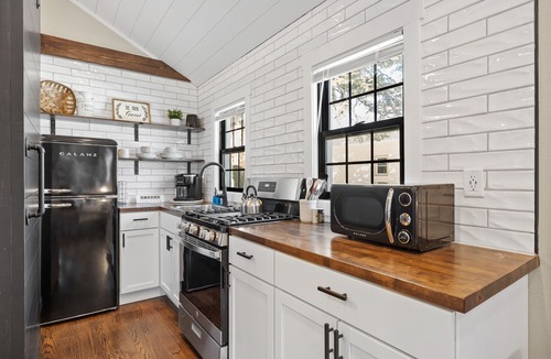 Spearfish Cottage | Spearfish Cottages