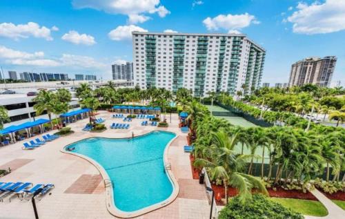 Sunny Isles Beach Apartment | SPECIAL Beautiful Modern Beach Condo