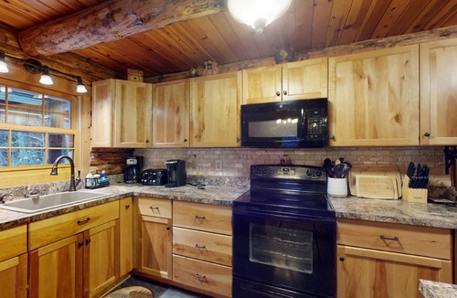 Beaver Cove House | Spencer View (Waterfront on Moosehead Lake with Mountain Views)
