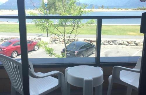 Harrison Hot Springs Hotel | Spring Villa Hotel