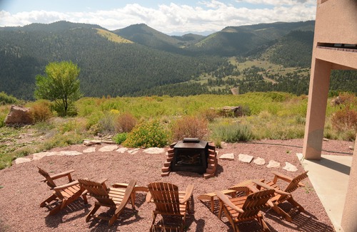 Canon City House | Springtime in the Rockies!