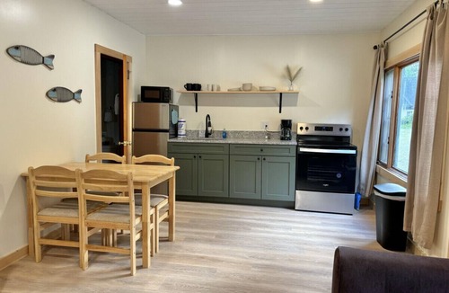 Holderness House | Squam Suite - Waterfront