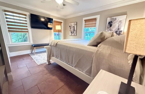 Saint Cloud House | St. Cloud Stay