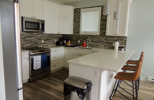 Whitehorse Apartment | Step to wilderness