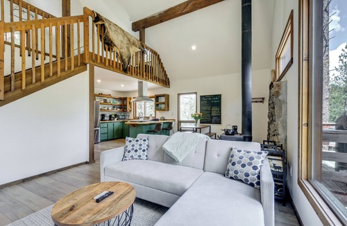 Carbondale Cottage | Steps to Crystal River: Hideaway w/Mountain Views