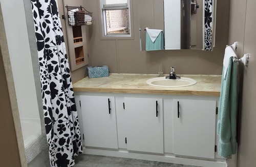 Sylvan Lake House | Steps to the Beach