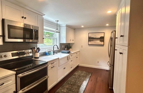Newbury House | Stillwater Cottage
