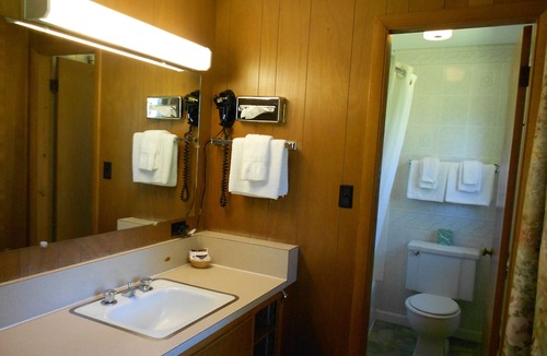 Franconia Hotel | Stonybrook Motel & Lodge
