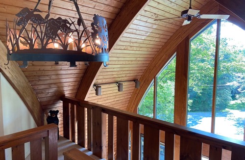 Stratton Mountain House | Stratton Mountain Home Hot Tub, Fire Pit and walk to the mountain.