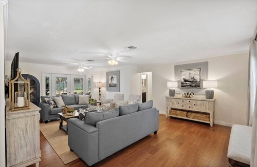 Stuart House | Stuart's Serenity - Minutes to Beaches and Amazing Downtown Stuart