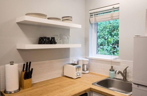 Ucluelet Cottage | Studio A - Cozy Cottage Walking Distance to Two Beaches