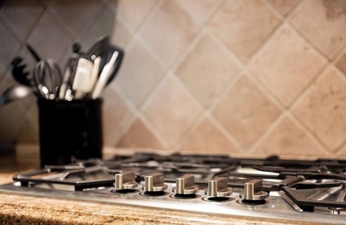 Downtown Resort | Studio-Amenities, Fireplace, Hot Tub, Fire Pit!