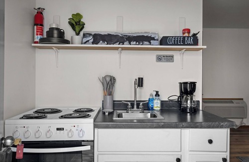Moorcroft Apartment | Studio Apartment #4 In Moorcroft Wyoming Located Near Keyhole Lake